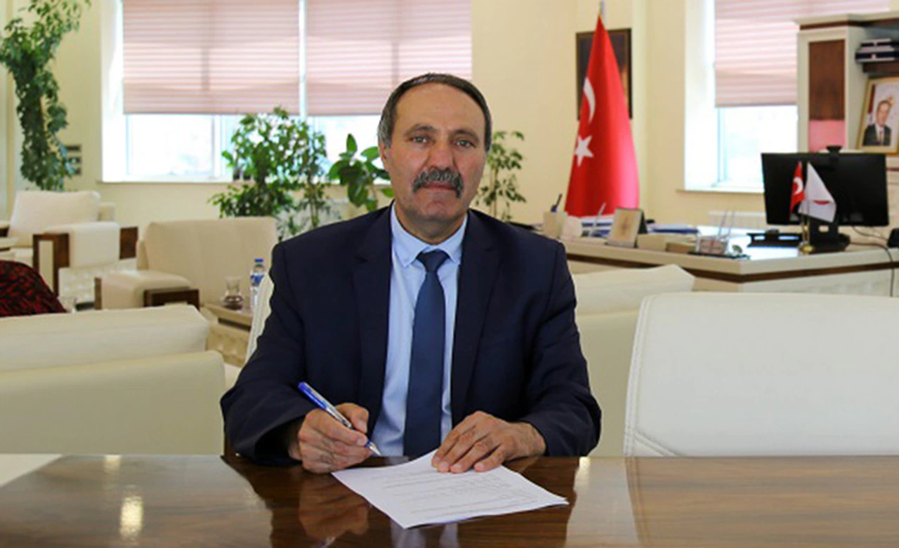 Akçay: 24 Kasım'da önlük değil ikramiye istiyoruz