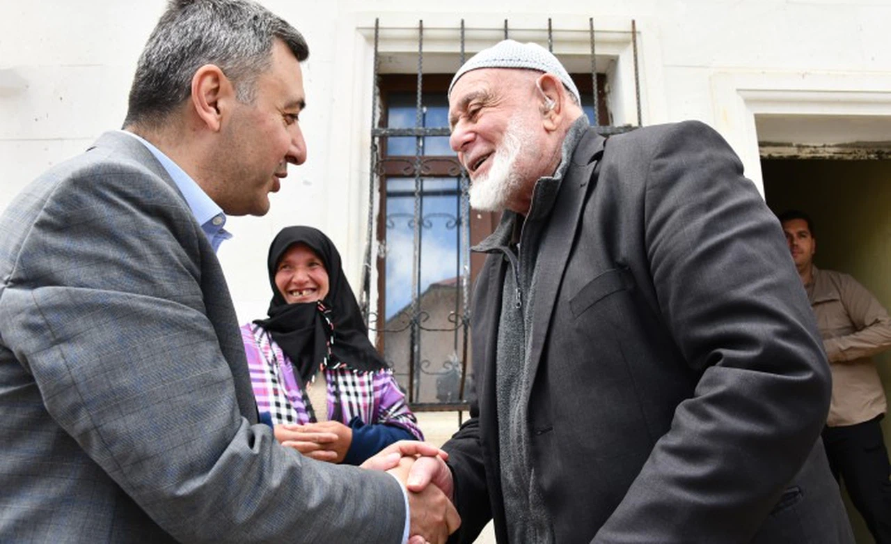 Vali Tanrısever Alçakdere ve Yağmurdere'de vatandaşlarla buluştu