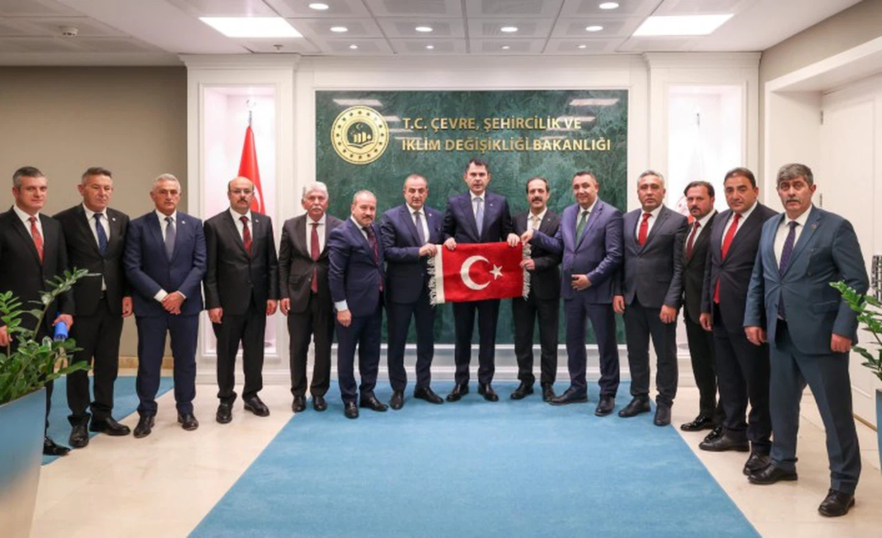 Gümüşhane Belediyesi’ne 17 milyon TL hibe ve yeni araçlar