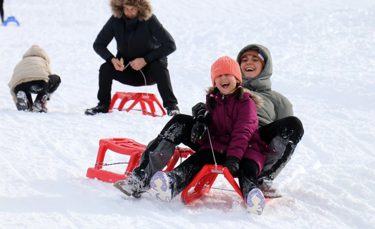 Zigana Kayak Merkezi yarıyıl tatilinde yoğun ilgi görüyor