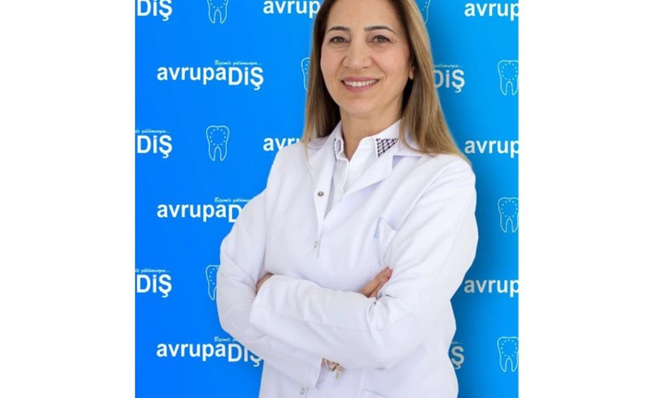 Estetik Gülüş Tasarımında Dikkat Edilmesi Gereken Noktalar