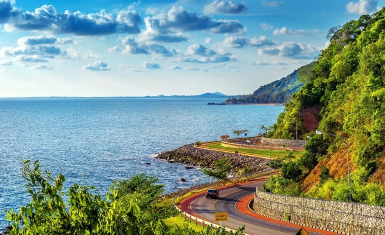 Grenada ve Dominika: Karayipler’de Yatırımla Vatandaşlıkta Stratejik Alternatifler