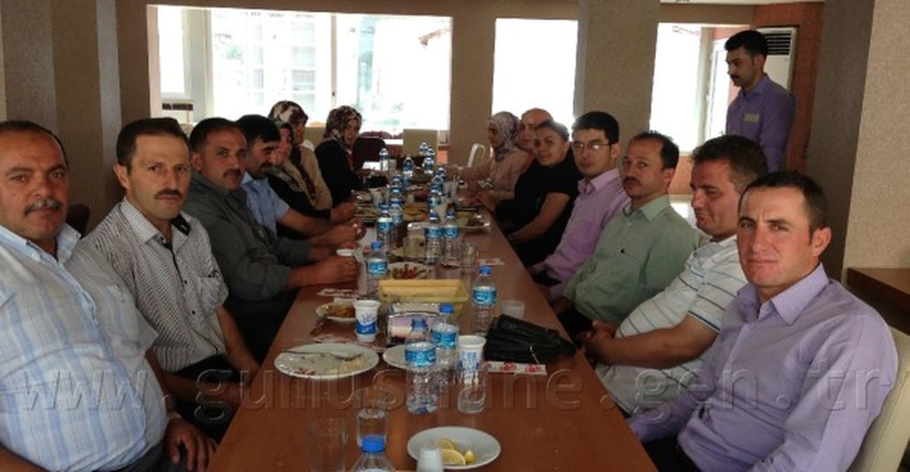 İmam Hatip Ortaokulu Okul Aile Birliği Tanışma ve Kaynaşma Yemeği Düzenledi