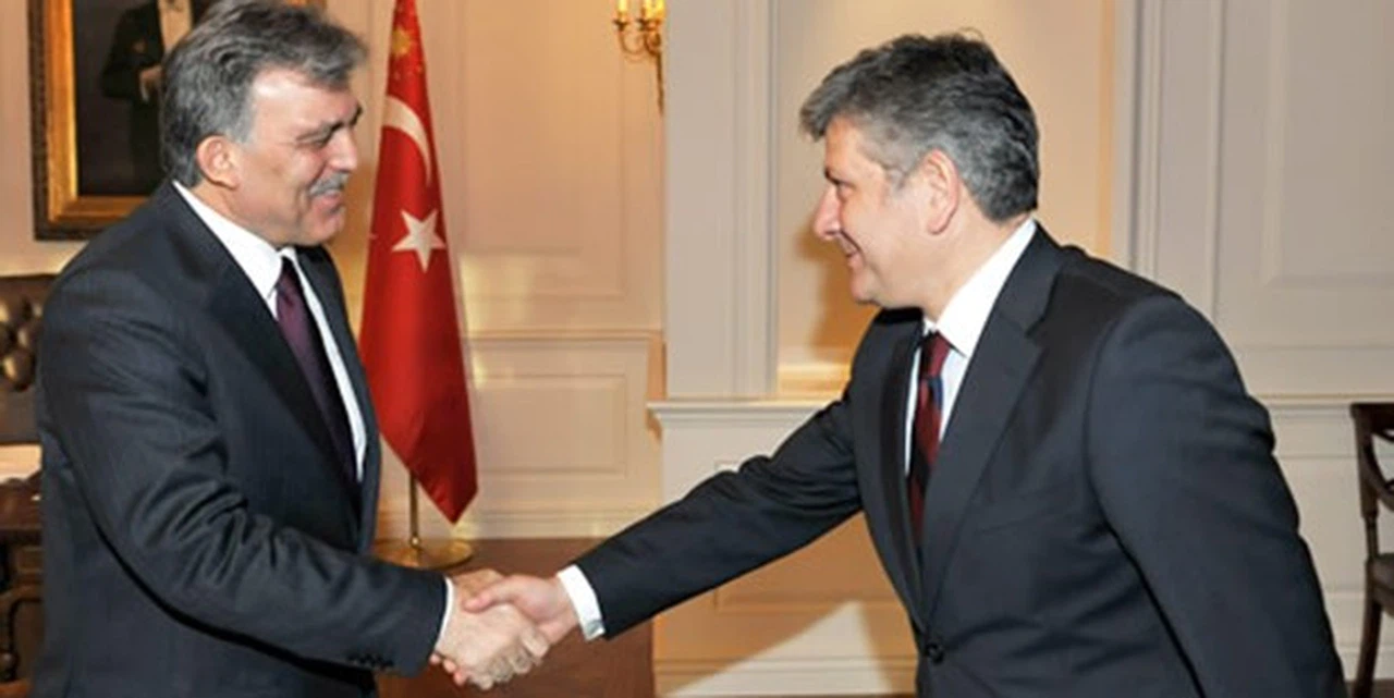 Milletvekili Aydın Eşi İle Birlikte Çankaya Köşkünde