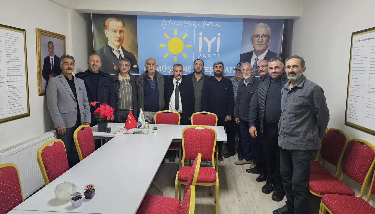 Gümüşhane’de İYİ Parti’nin 8. Kuruluş Yıldönümü kutlandı