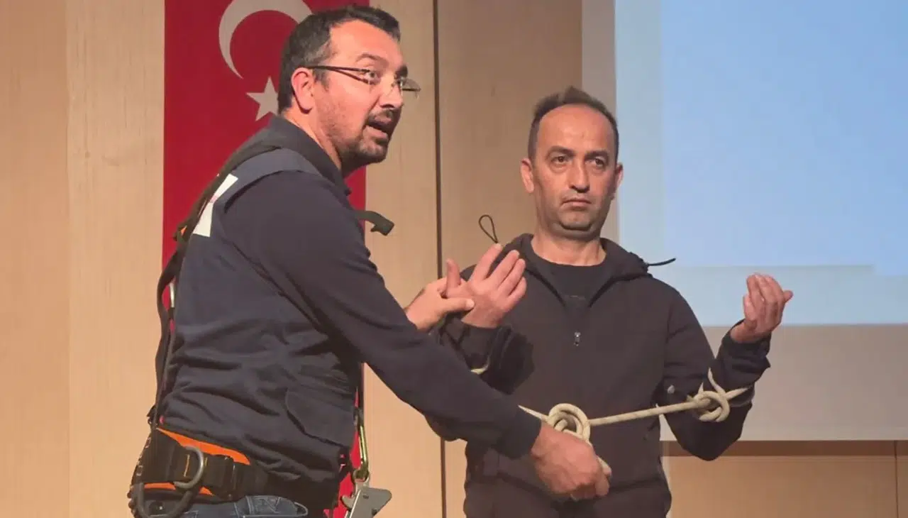 Üniversite personeline iş güvenliği eğitimi verildi