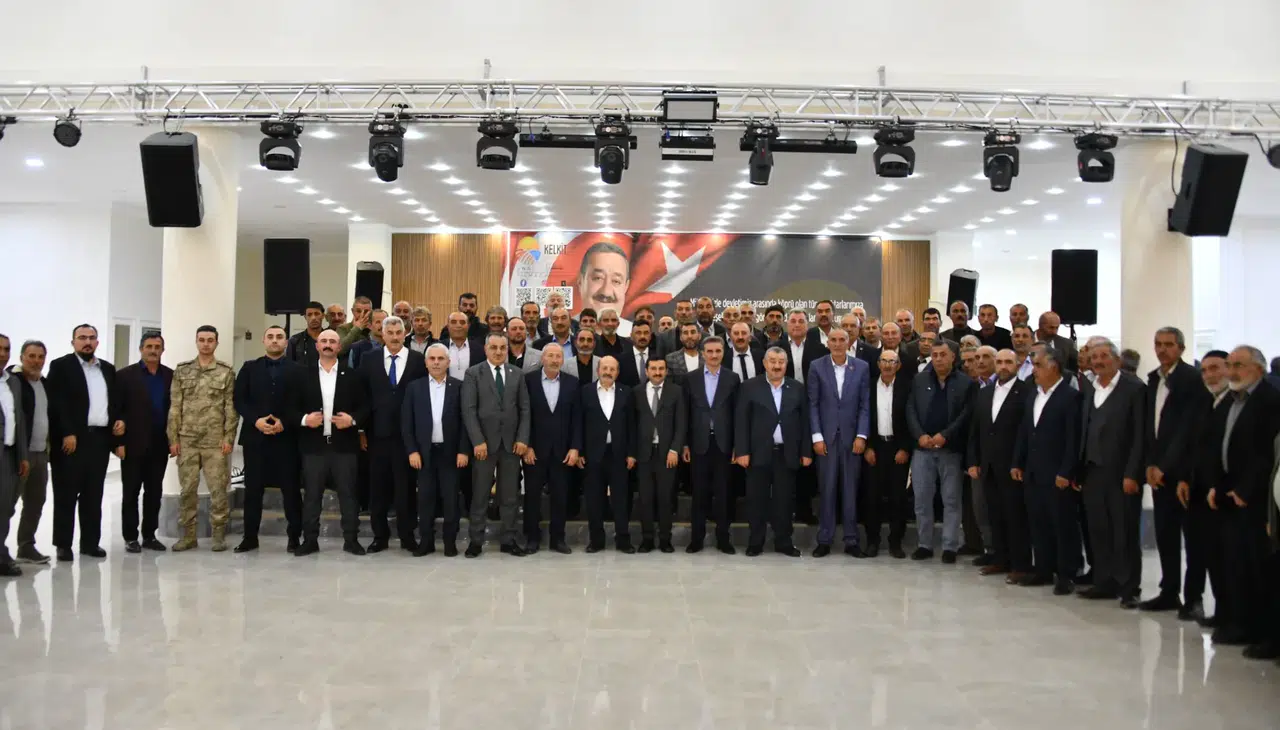 Vali Baruş'tan Muhtarlara Güçlü Mesaj: "Devletin Gören Gözü, Duyan Kulağısınız"