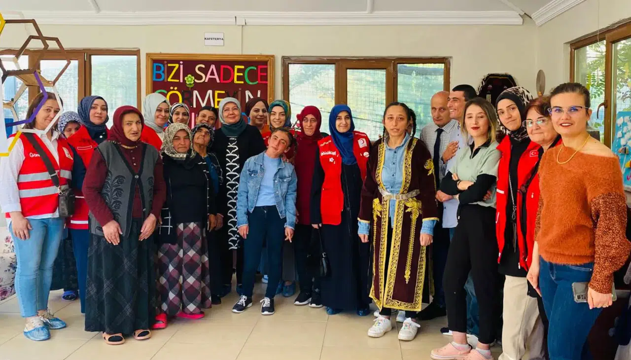 Türk Kızılay’dan anlamlı ziyaret