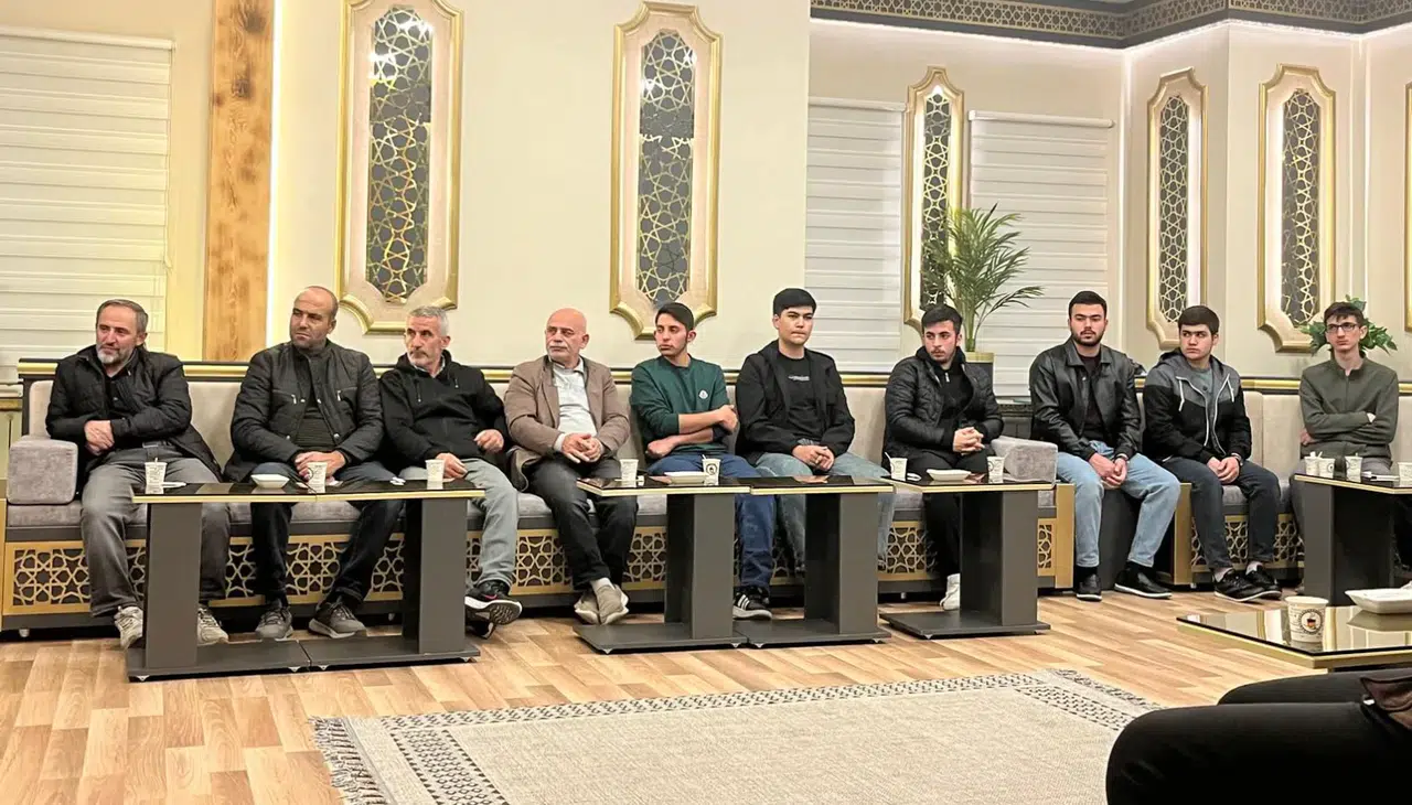 Şehir Sohbetleri Başladı: Ertuğrul Taşlı'dan Hayata Yön Verecek Nasihatler