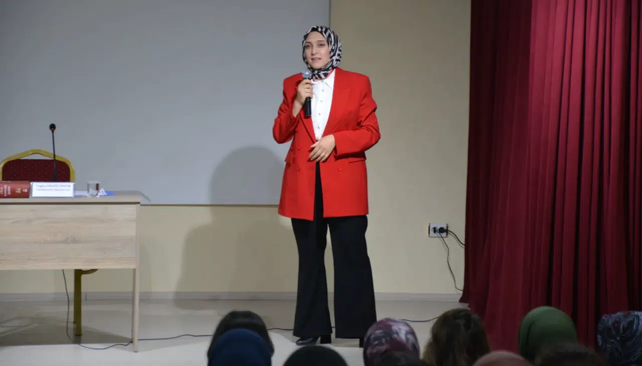 Başsavcı Ünver’den hem sosyal sorumluluk hem kariyer rehberliği