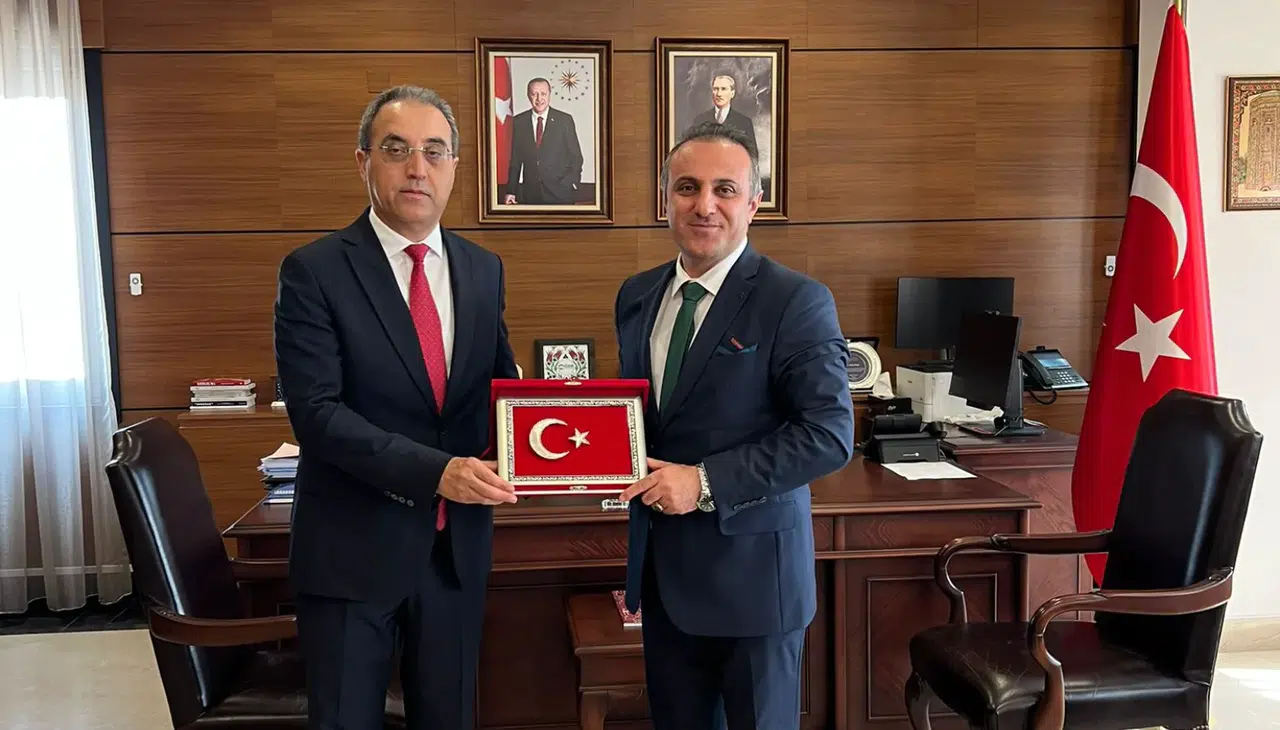 Rektör Yıldız Nahçıvan’da temaslarda bulundu