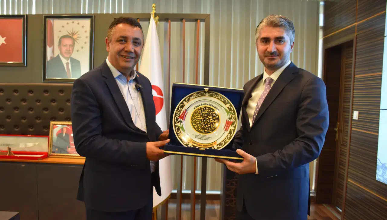 Bakan Yardımcısı Tarıkdaroğlu’ndan Gümüşhane Belediyesi’ne ziyaret