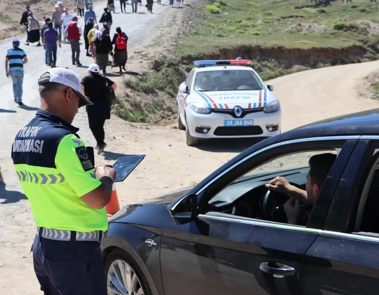 Gümüşhane Jandarma da Yeni Dönem: Tablet Uygulamasıyla Hızlı Müdahale