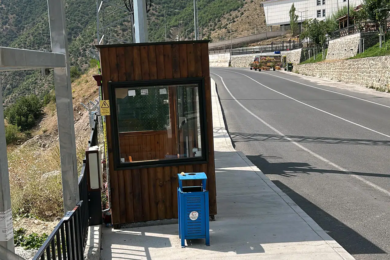 Gümüşhane Devlet Hastanesine Hafta Sonu Ulaşım Çilesi: Vatandaş ve Personel Mağdur