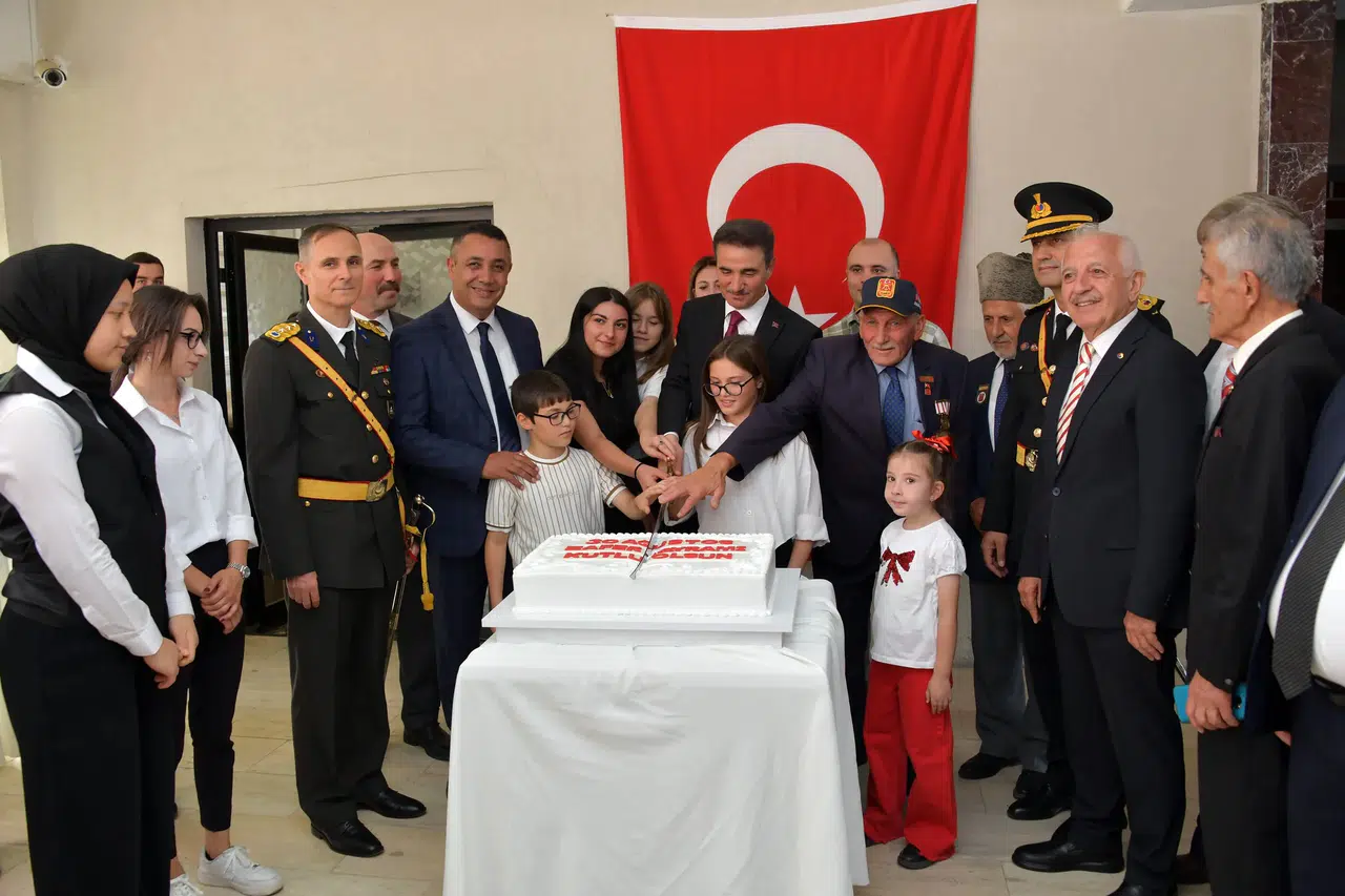 Gümüşhane’de Zafer Bayramı'nın 103. yılı kutlandı