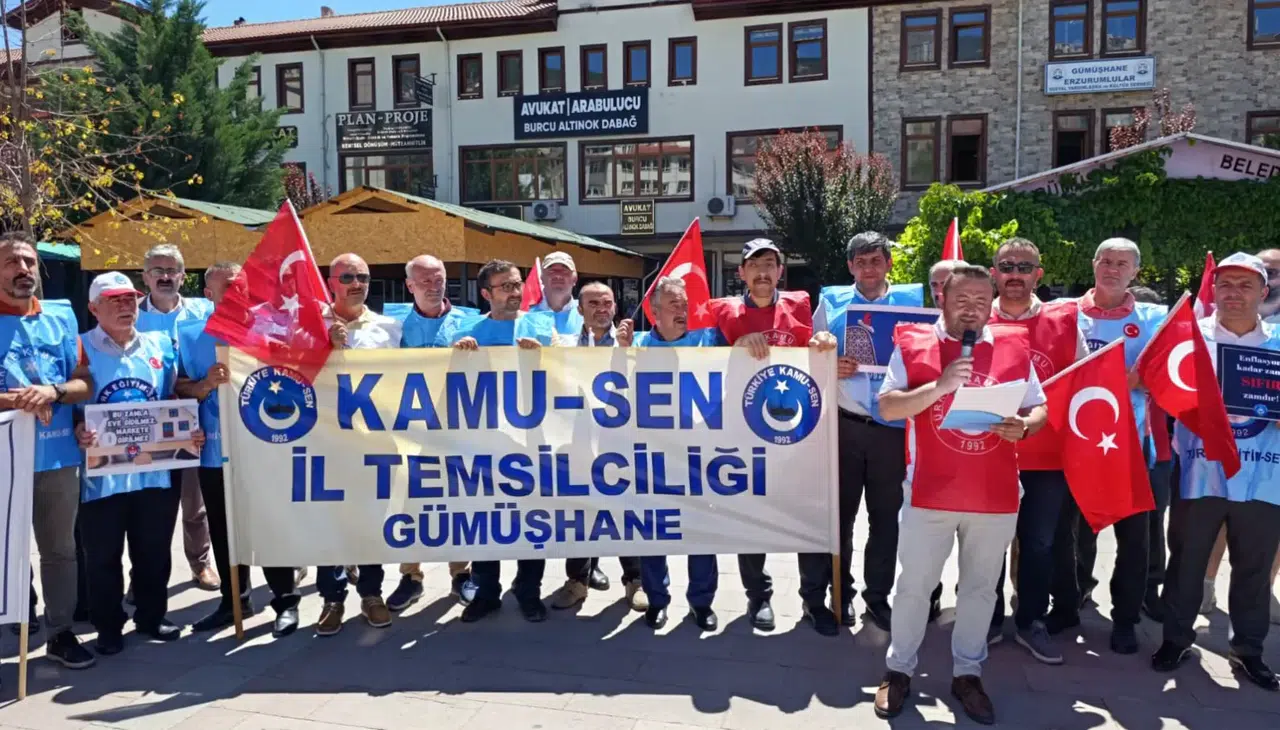 Ünlü: Herkese Var Memura Yok Mu?