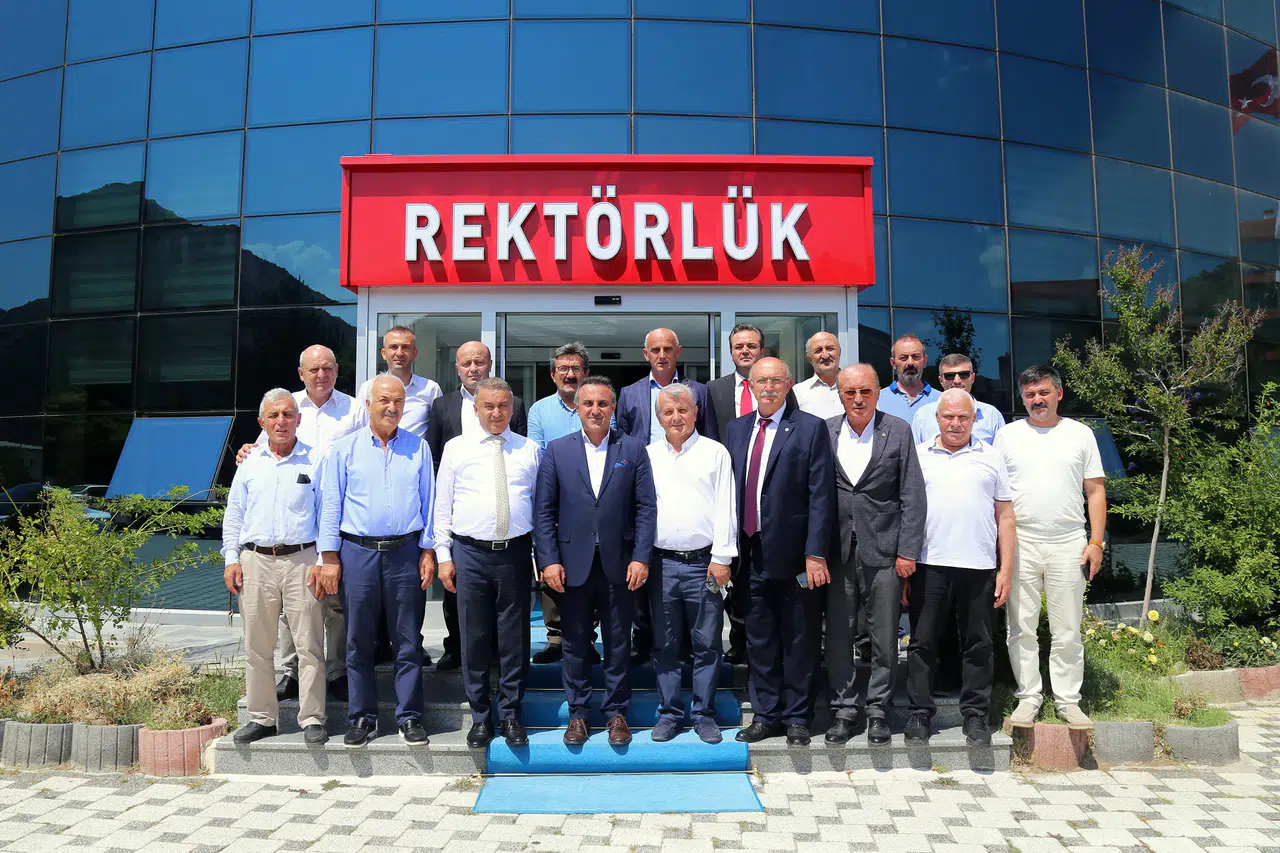 GÜSİAD ve GÜKAV Heyetinden Rektör Yıldız’a ziyaret