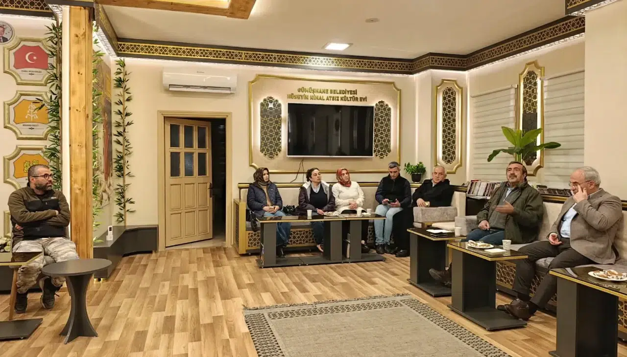 Gümüşhane’de kültür sohbetlerinde Çanakkale Zaferi’nin tarihi derinliği ele alındı