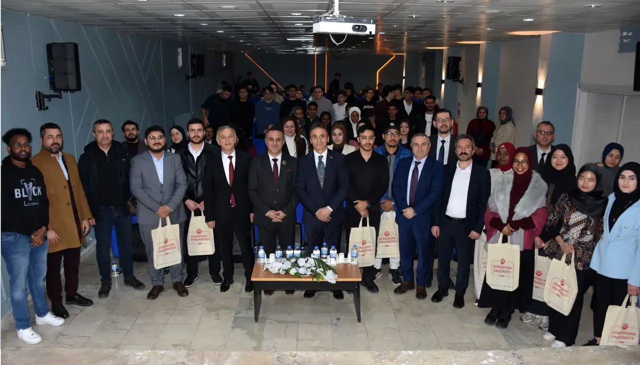 Gümüşhane’de İftar Sofrasında 5 Ülke Buluştu: Ramazan Geleneklerini Anlattılar!