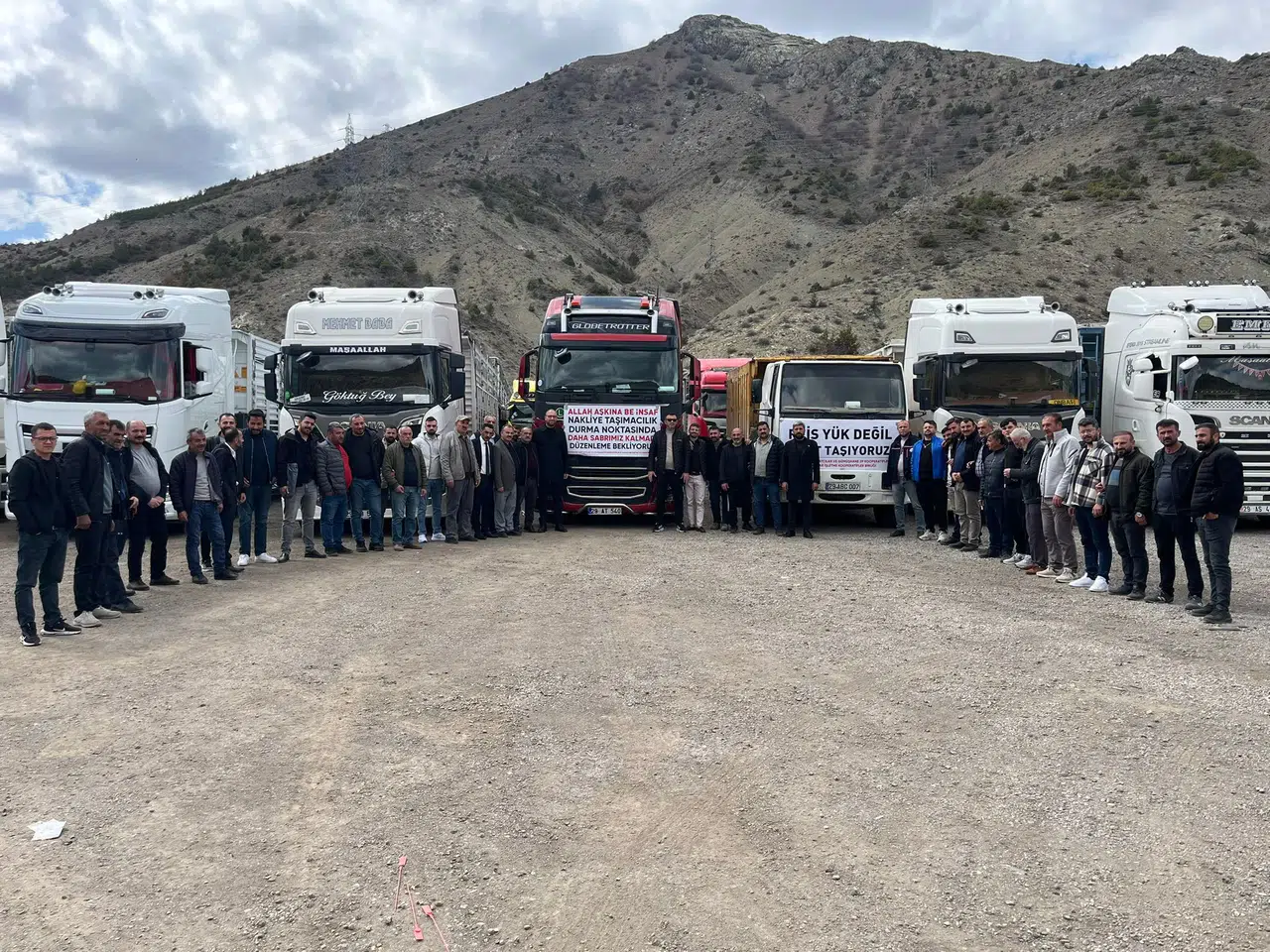 Nakliyecilerden sert tepki: “Sesimizi duyun, yoksa biz de sizi duymayız”