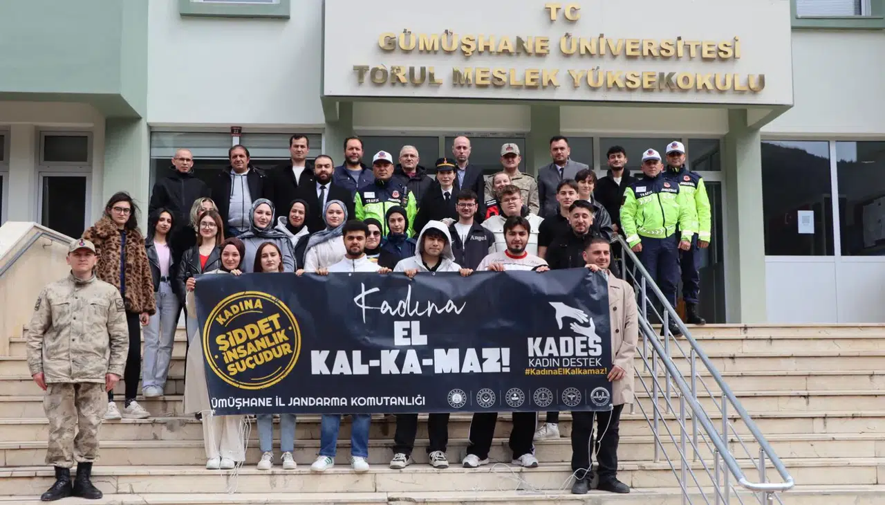 İl Jandarma Komutanlığı’ndan Üniversite Gençliğine Bilgilendirme Seferberliği