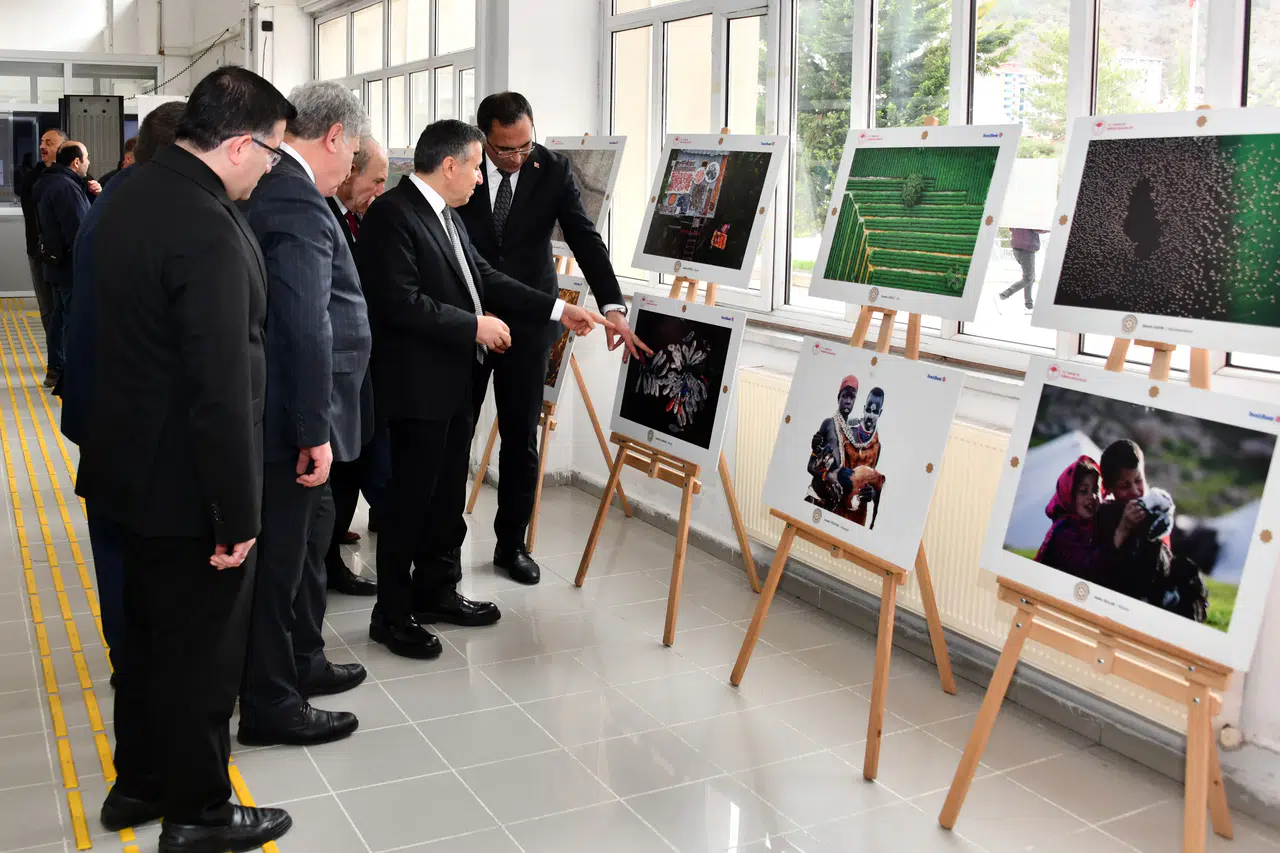 Gümüşhane’de Tarım ve İnsan temalı fotoğraf sergisi açıldı