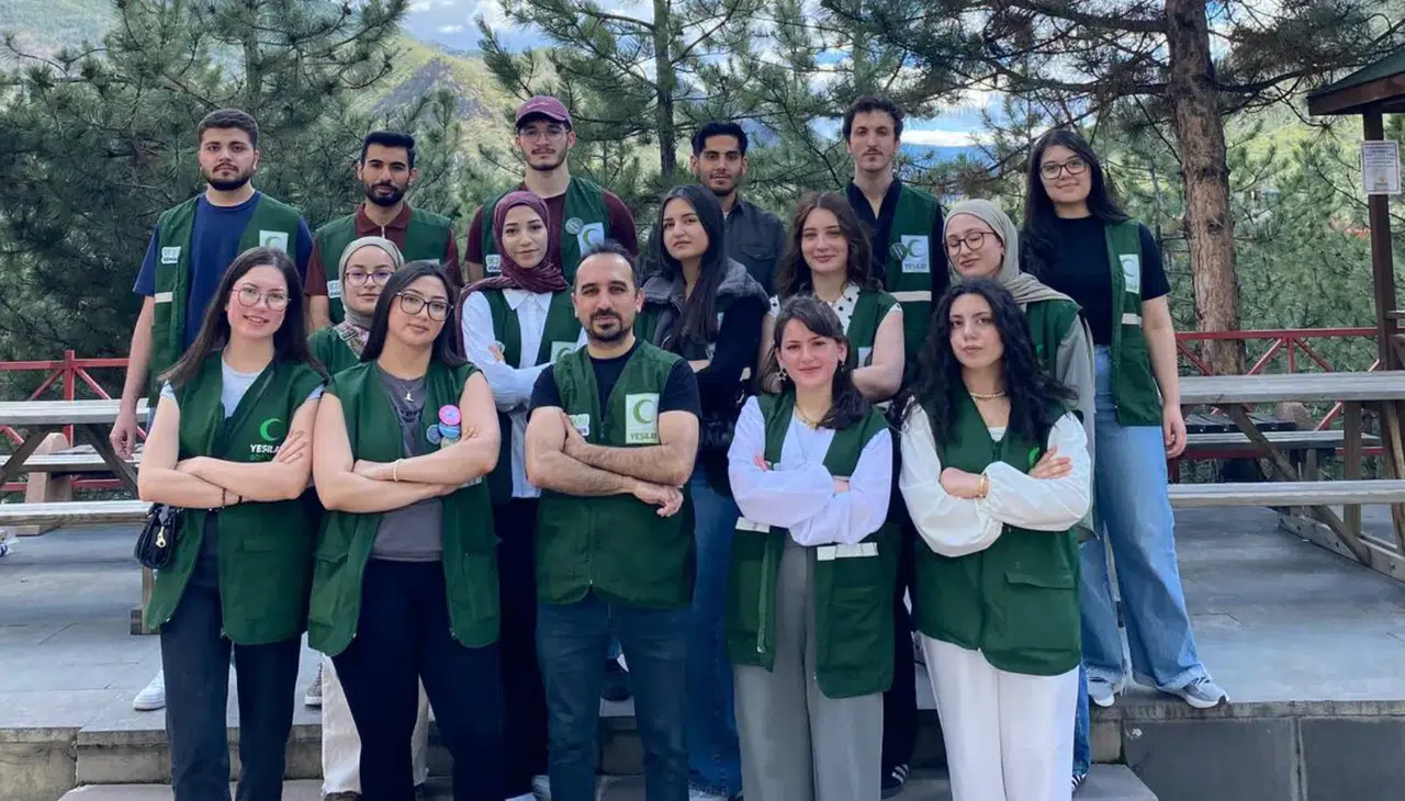 Genç Yeşilay'dan Gümüşhane Üniversitesi’nde "İzmaritsiz Kampüs" etkinliği