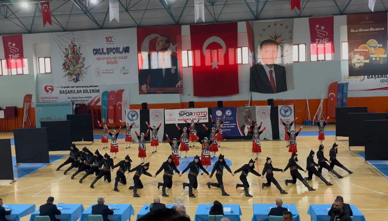 Karadeniz’in Efendisi Gümüşhane! Rakiplerini Tek Tek Eleyip Şampiyonluk Kürsüsüne Çıktılar