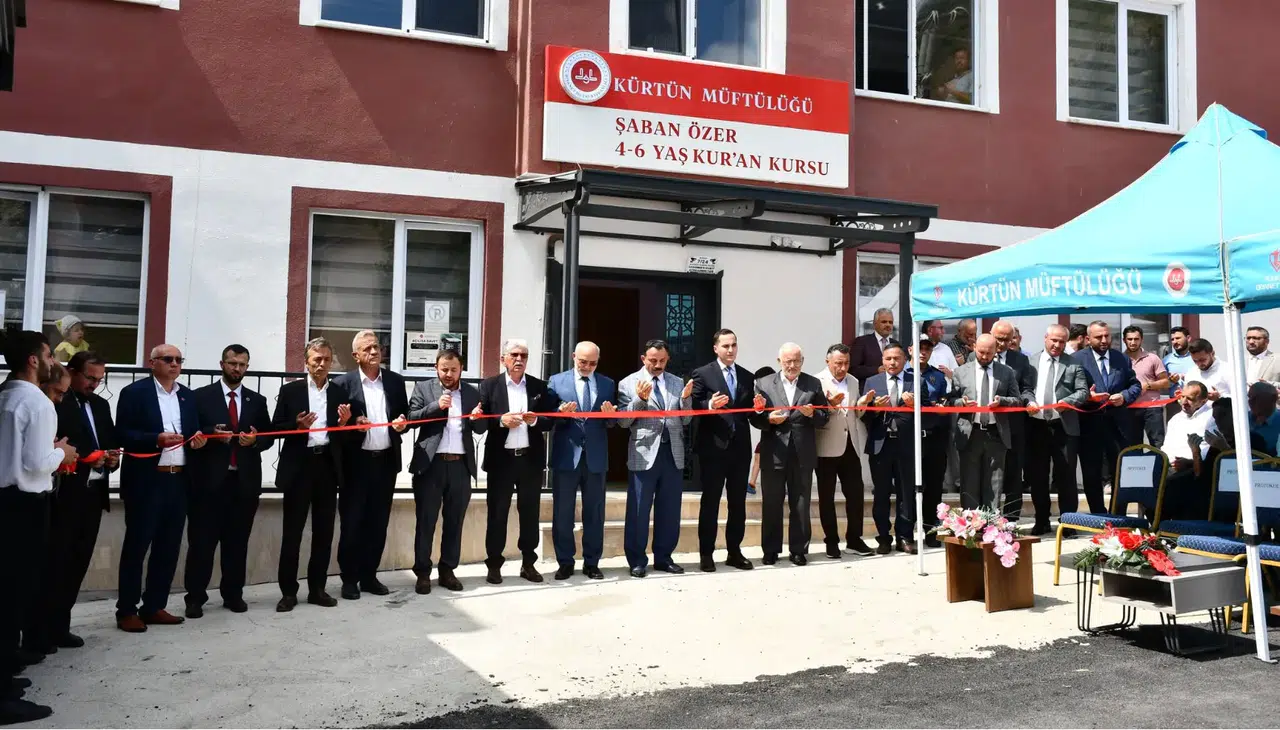 Kürtün'de Dini ve Sosyal Eğitime Dev Katkı: Üç Önemli Eser Hizmete Açıldı