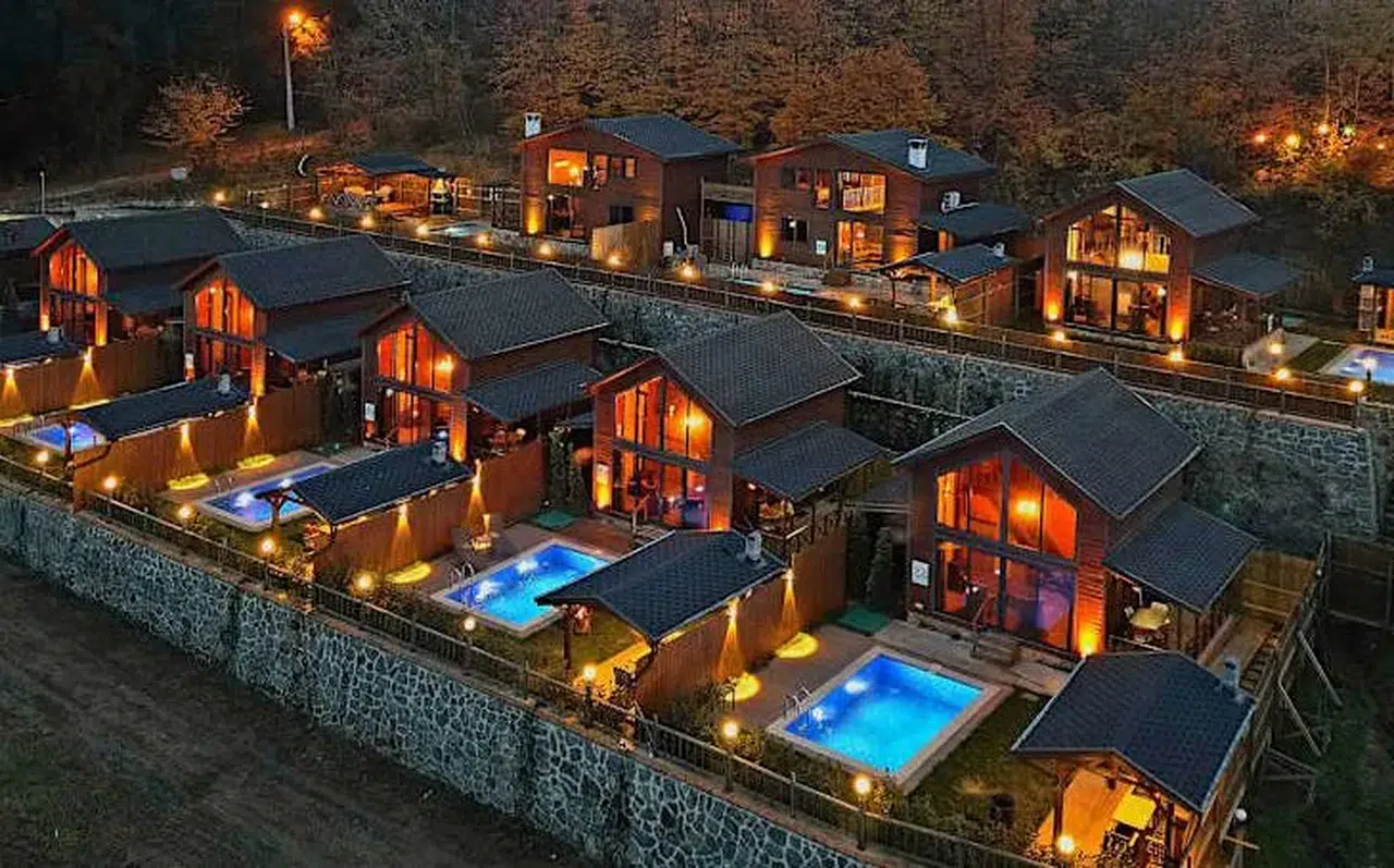Ucuz değil Akıllıca Tatil: En İyi Her Şey Dahil Oteller vs. Butik Bungalovlar