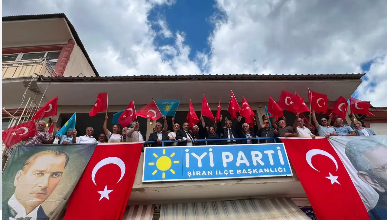 İYİ Parti Şiran’da yeni hizmet binasını açtı: “Şiran’ın sesi daha gür çıkacak”