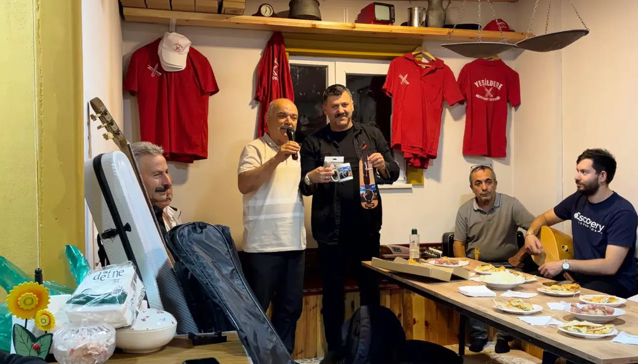 Yeşildere Nuri Dayı Derneği’nden Hakan Kadıoğlu’na Veda Programı