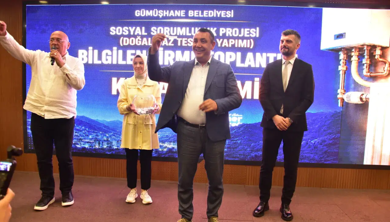Gümüşhane Belediyesi'nden 100 Aileye Ücretsiz Doğalgaz Tesisatı