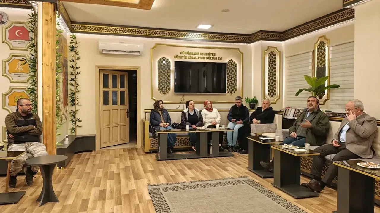 Gümüşhane’de kültür sohbetlerinde Çanakkale Zaferi’nin tarihi derinliği ele alındı