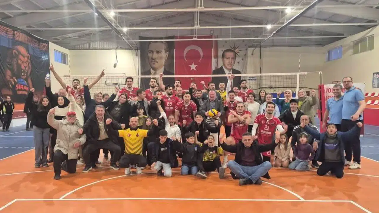 Kasabanın Aslanları Play-Off Biletini Cebine Koydu: 3-2!