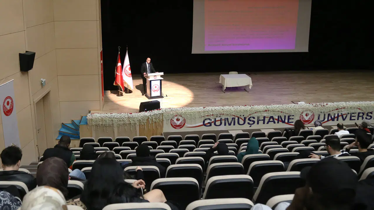 Gümüşhane Üniversitesi’nde Sürdürülebilir Kalkınma ve İklim Değişikliği Semineri Düzenlendi