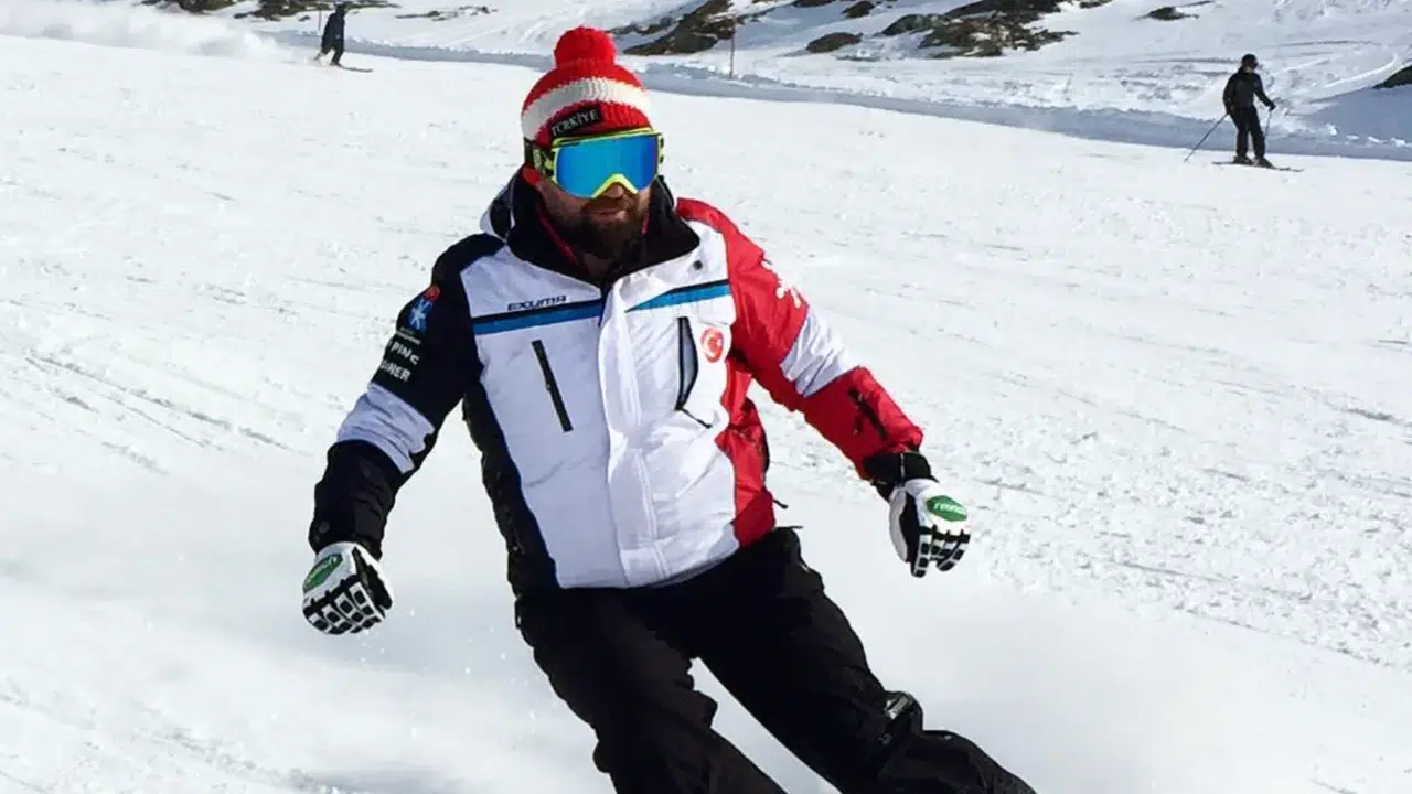 Milli Kayakçı Ertürk Yakut:  Süleymaniye Gümüşhane’yi Farklı Bir Lige Taşıyacak