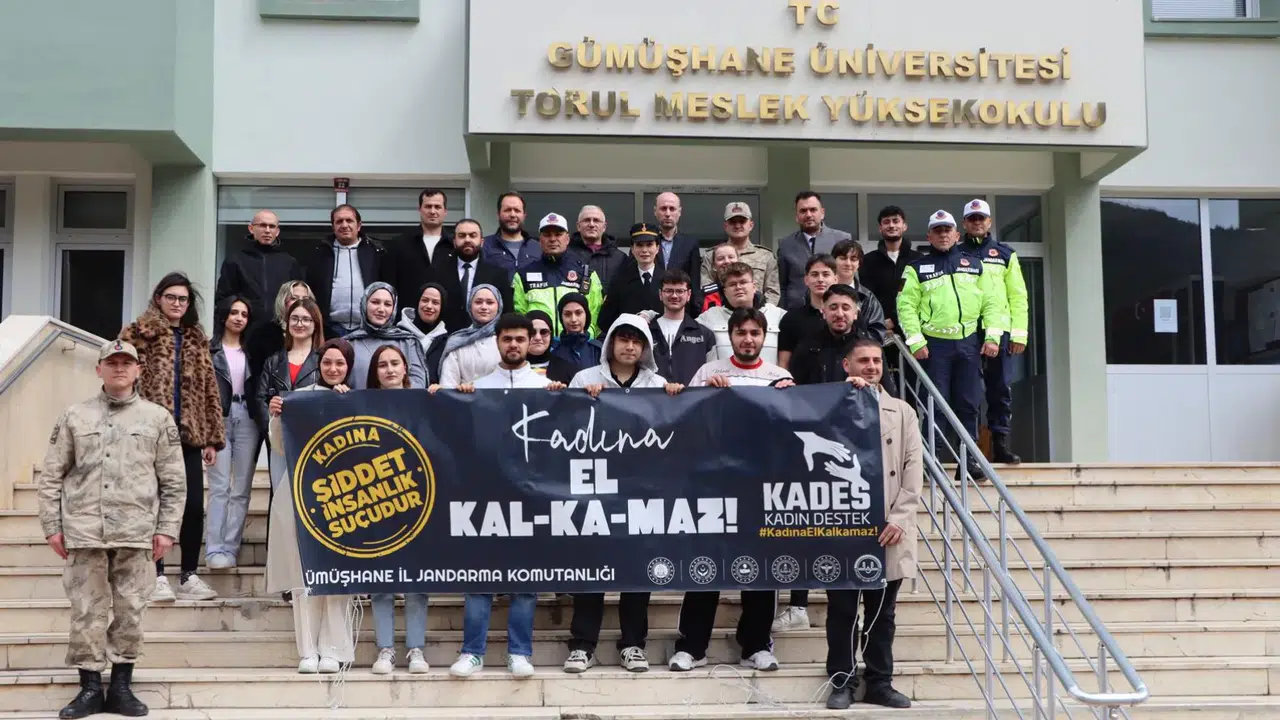 İl Jandarma Komutanlığı’ndan Üniversite Gençliğine Bilgilendirme Seferberliği