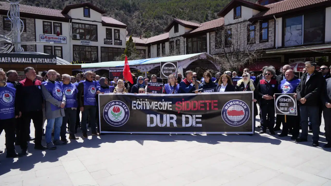Gümüşhane’de eğitim sendikalarından ortak deklarasyon