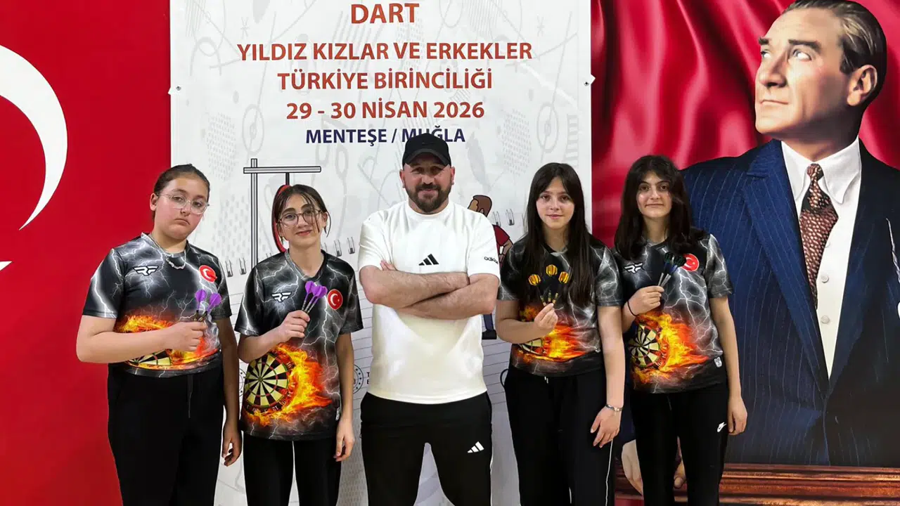 Gümüşhane Dart Tarihinde Bir İlk! Küçük Kızlar Türkiye Devlerini Geride Bıraktı