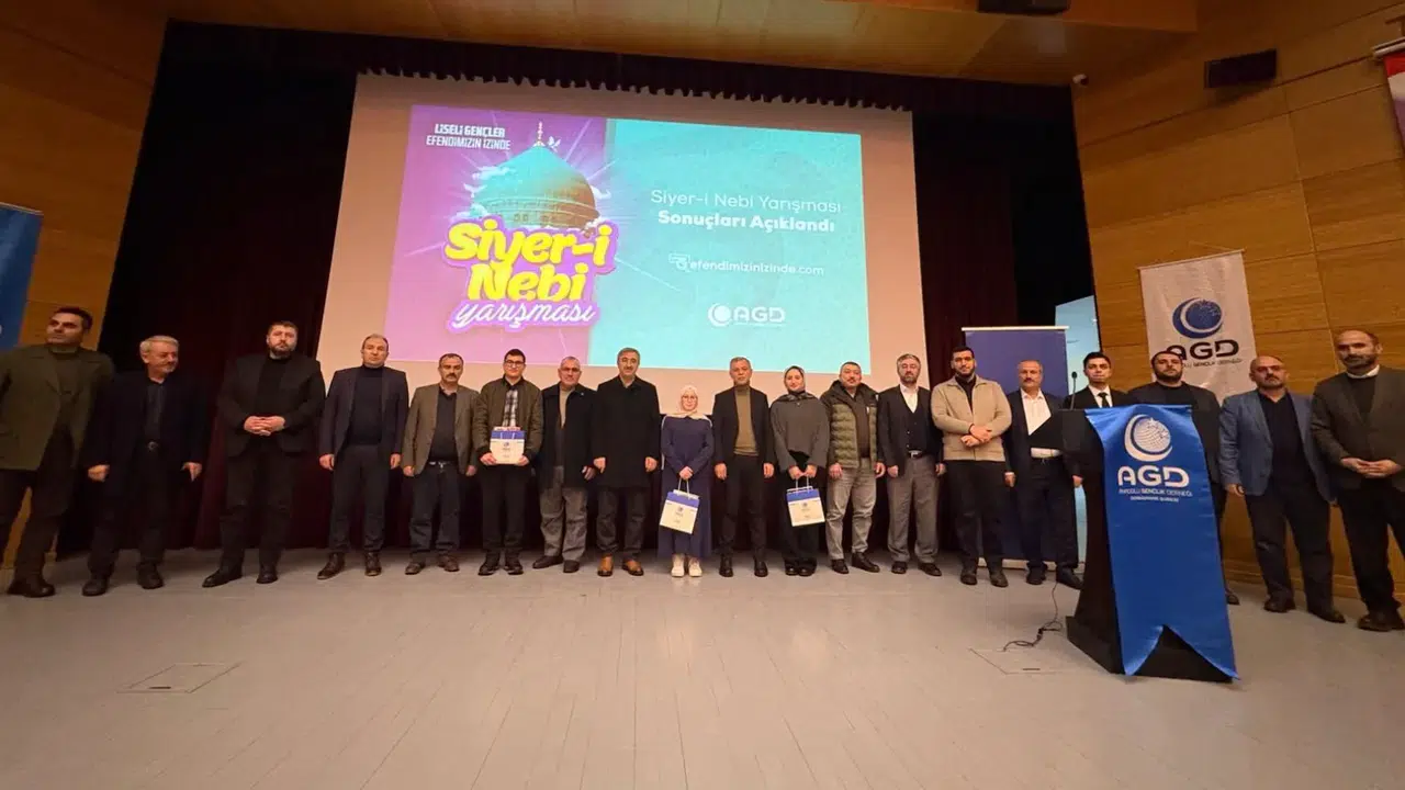 Gümüşhane’de Mekke’nin Fethi ve Kudüs Gecesi Programı Düzenlendi