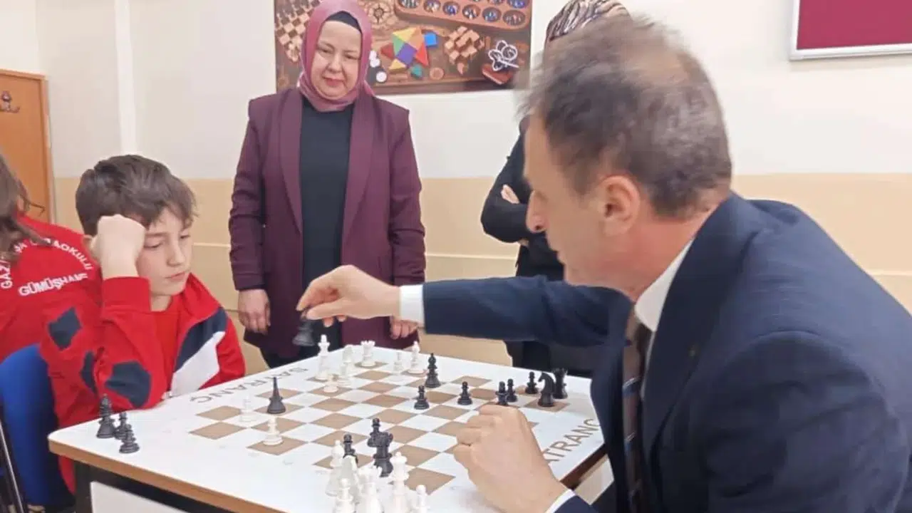 Gazipaşa Ortaokulu’nda Yaşam Becerileri ve Akıl Oyunları Sınıfları Törenle Açıldı