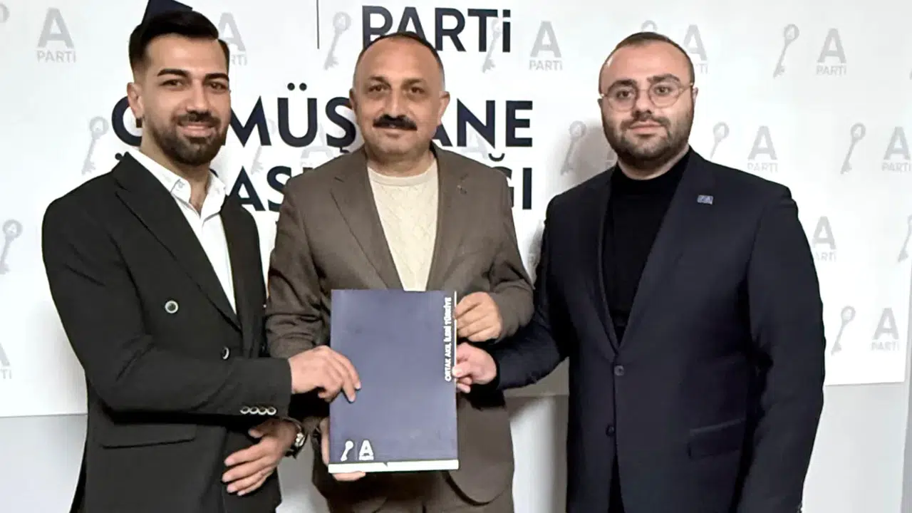 Anahtar Parti Gümüşhane teşkilatında bayrak değişimi: Gençlik Kollarında Abdullah Doruk dönemi