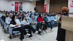 Kelkit'te Üniversitelilere hayat dersleri: Evlilik ve bağımlılık masaya yatırıldı