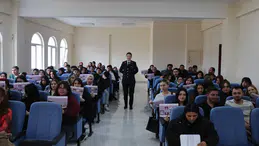 Gümüşhane İl Jandarma Komutanlığı Şiran’da geleceğin sağlıkçılarını bilgilendirdi