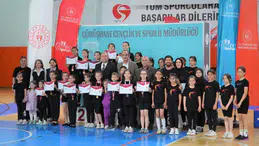 Gümüşhane'de ilk kez düzenlenen jimnastik turnuvasında madalya heyecanı