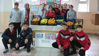 Gazipaşa Ortaokulu'nda 'Yerli ve Sağlıklı' Dönüşüm: Cips Yerine Elma, Çikolata Yerine Mandalina