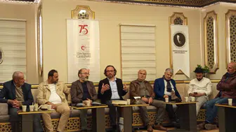 "Evde Konuşuyorsunuz Telefonunuza Reklamı Geliyor!" Prof. Dr. Emre Aslan'dan Çarpıcı Yapay Zeka Uyarısı