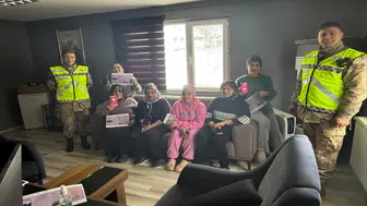 İl Jandarma Komutanlığı KADES bilgilendirmelerine devam ediyor