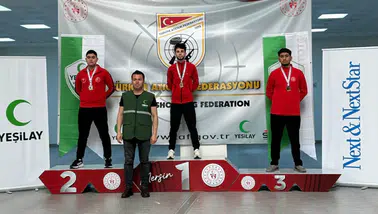 Gümüşhaneli Milli Sporcu Abdussamed Abış’tan Tarihi Başarı: Türkiye Rekoru Geldi